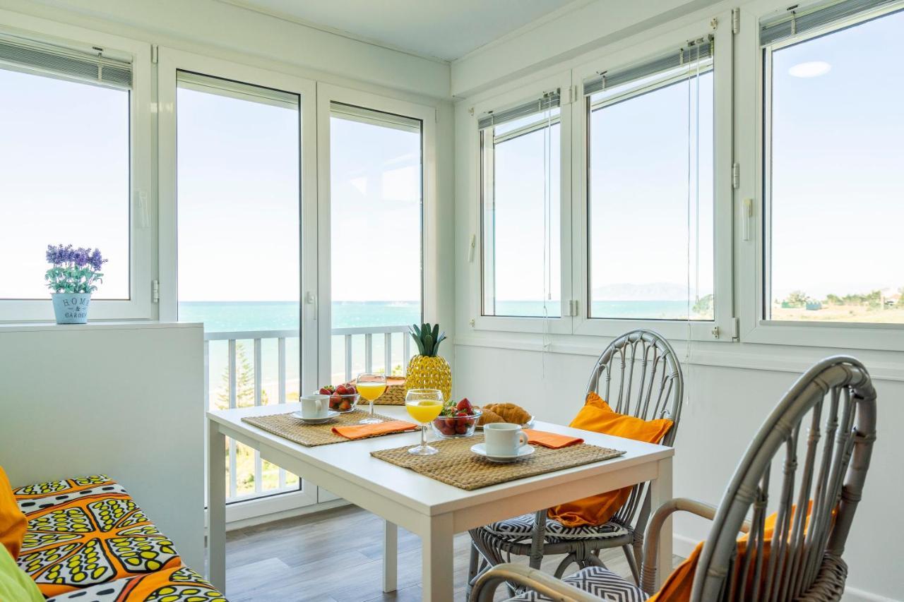 Wintowinrentals Sunny Side, Pool, Wifi & Sea View Бенахарафе Екстериор снимка