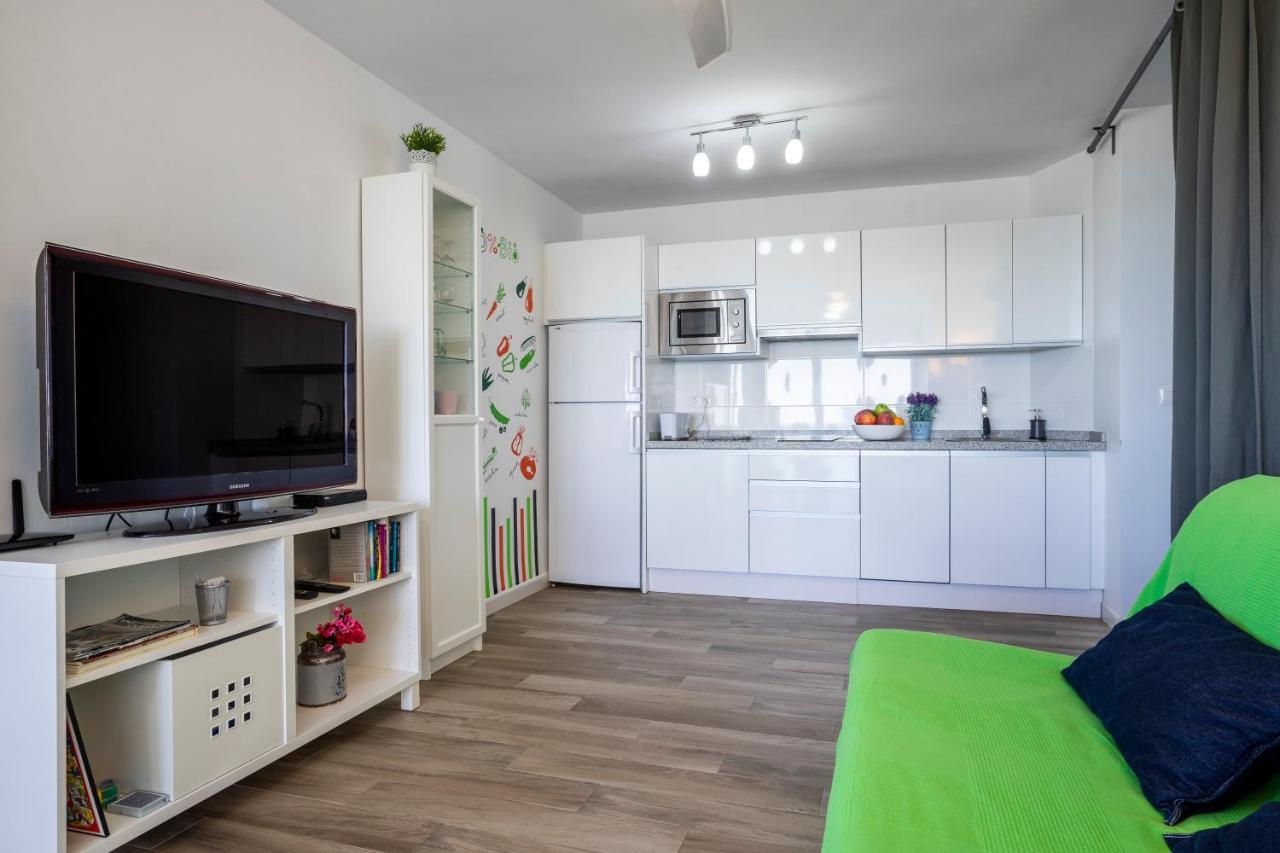 Wintowinrentals Sunny Side, Pool, Wifi & Sea View Бенахарафе Екстериор снимка